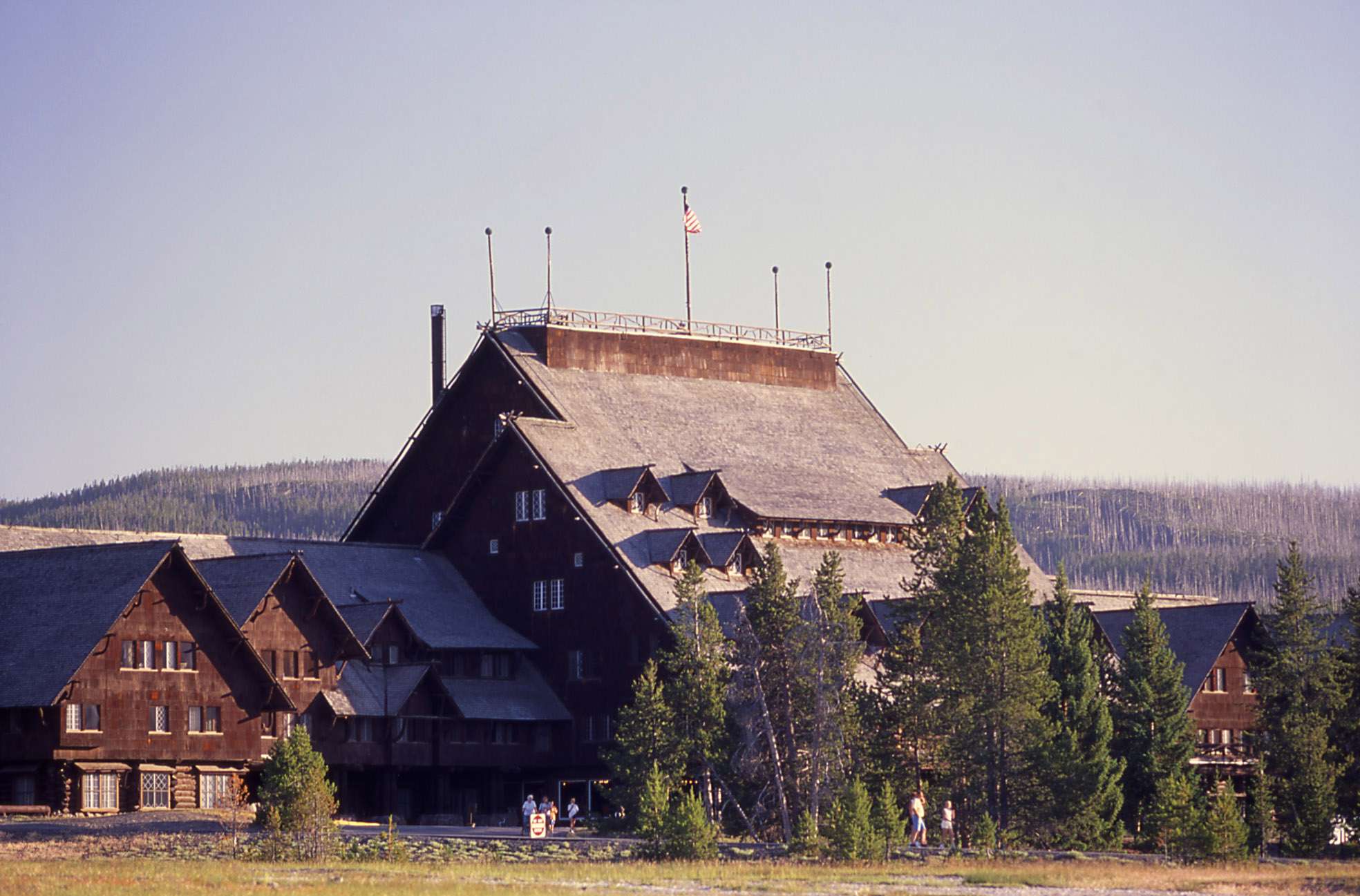Yellowstone's Old Faithful Inn