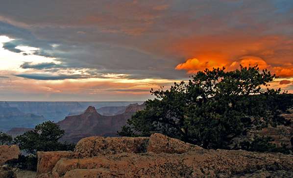 Dramatic clouds in the Grand Canyon