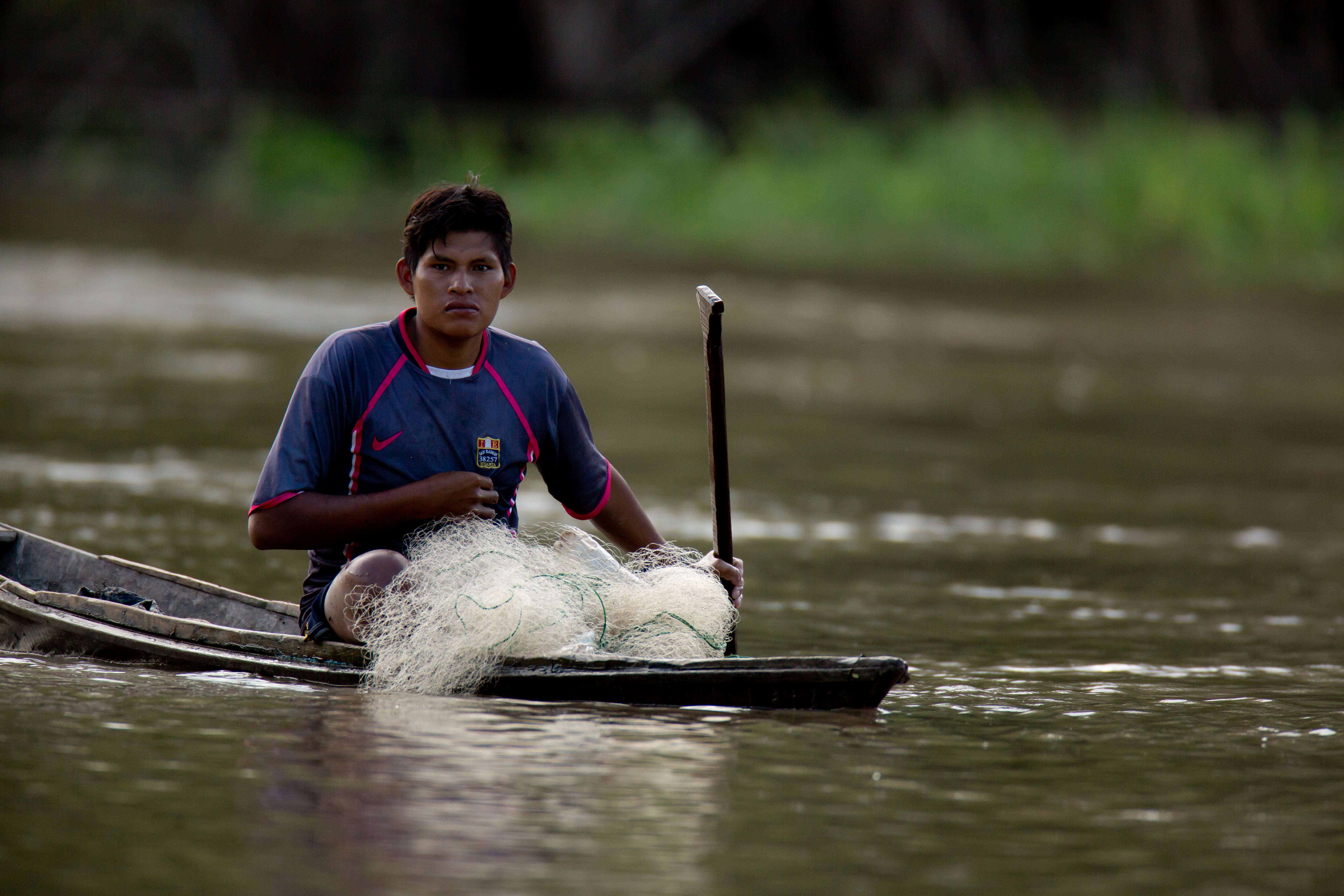 Local communities fish during the low season when it is easier to make a catch. The Reserve sets and enforces quotas to ensure sustainability of the freshwater ecosystem. © WWF-US/J.J. Huckin