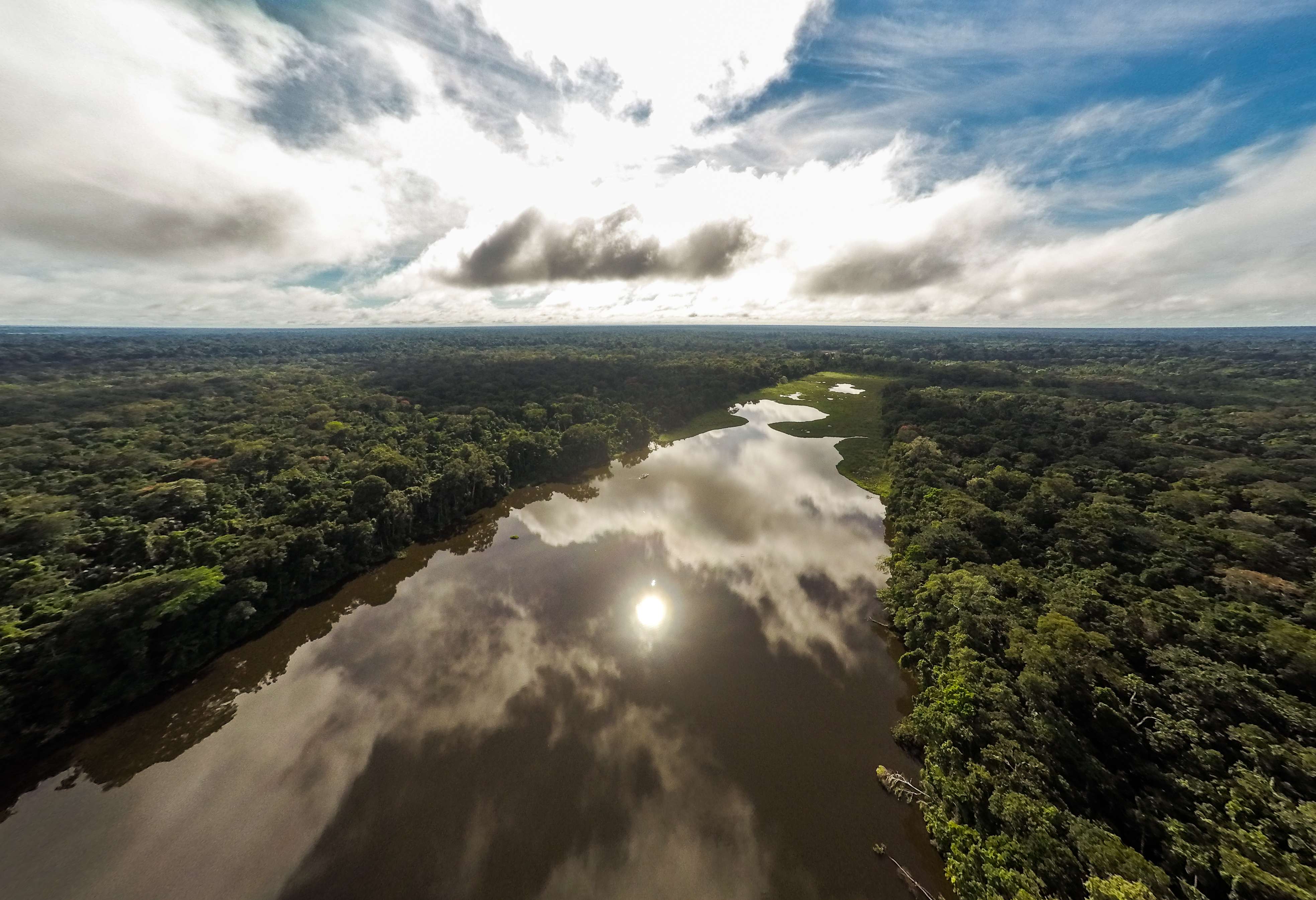The Tambopata River is one of the longest and most-travelled rivers in Peru. Here, it cuts through Tambopata National Reserve, a protected area of dense mature forests, lakes, swamps and savannahs that can only be accessed by water. © Days Edge Productions/WWF-US