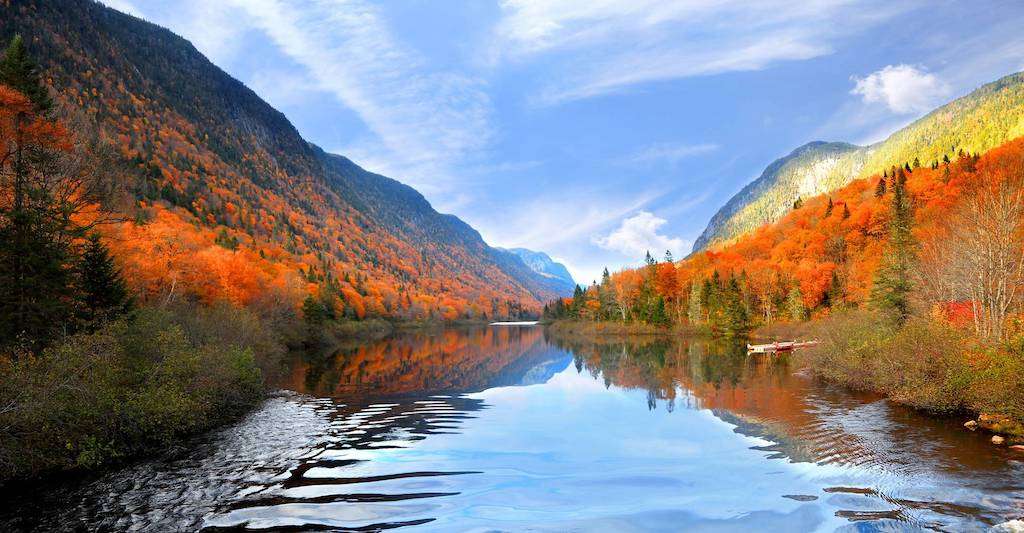 Fall foliage in Jacques-Cartier National Park