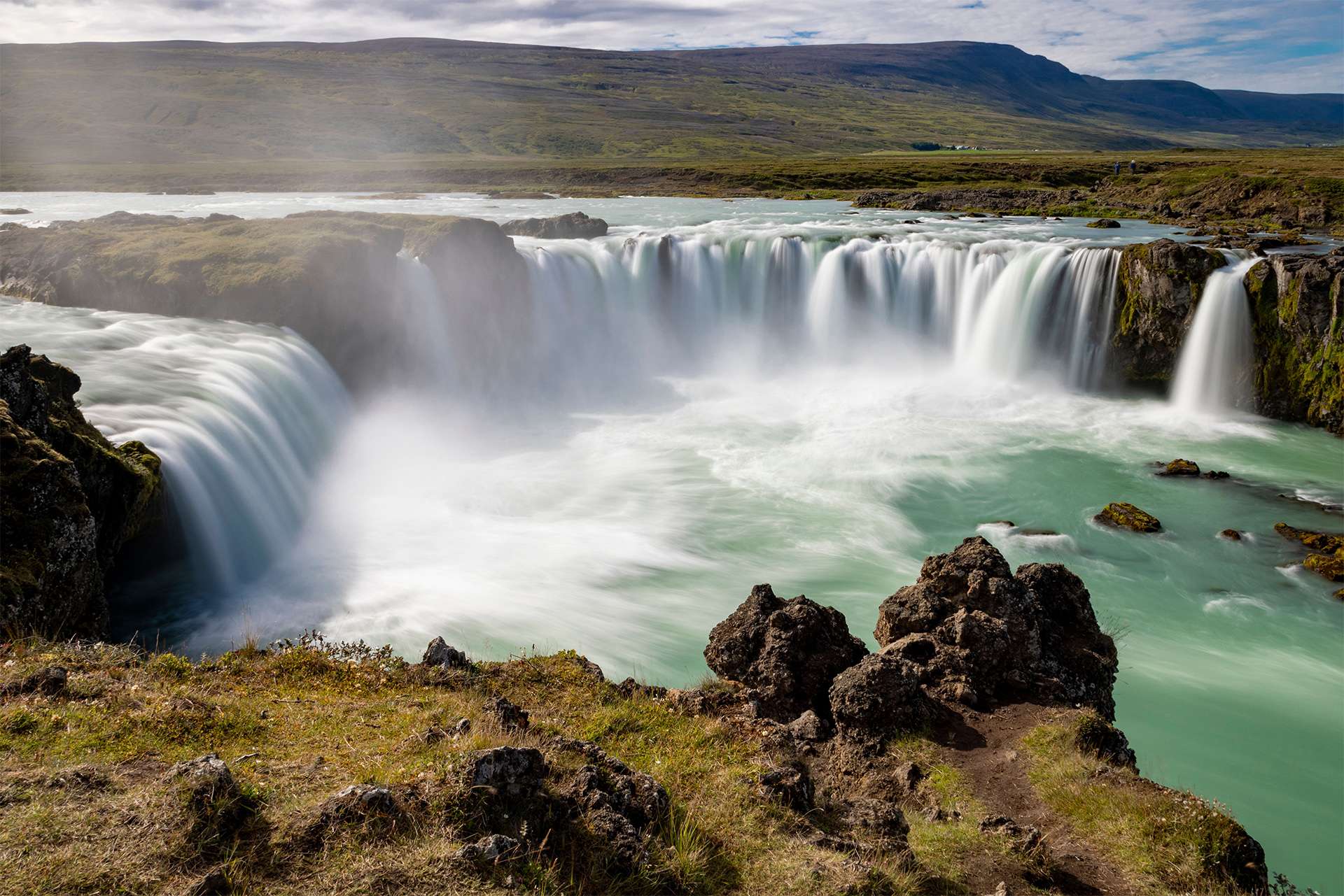 Godafoss Waterfall iceland curtain of water U-shaped falls