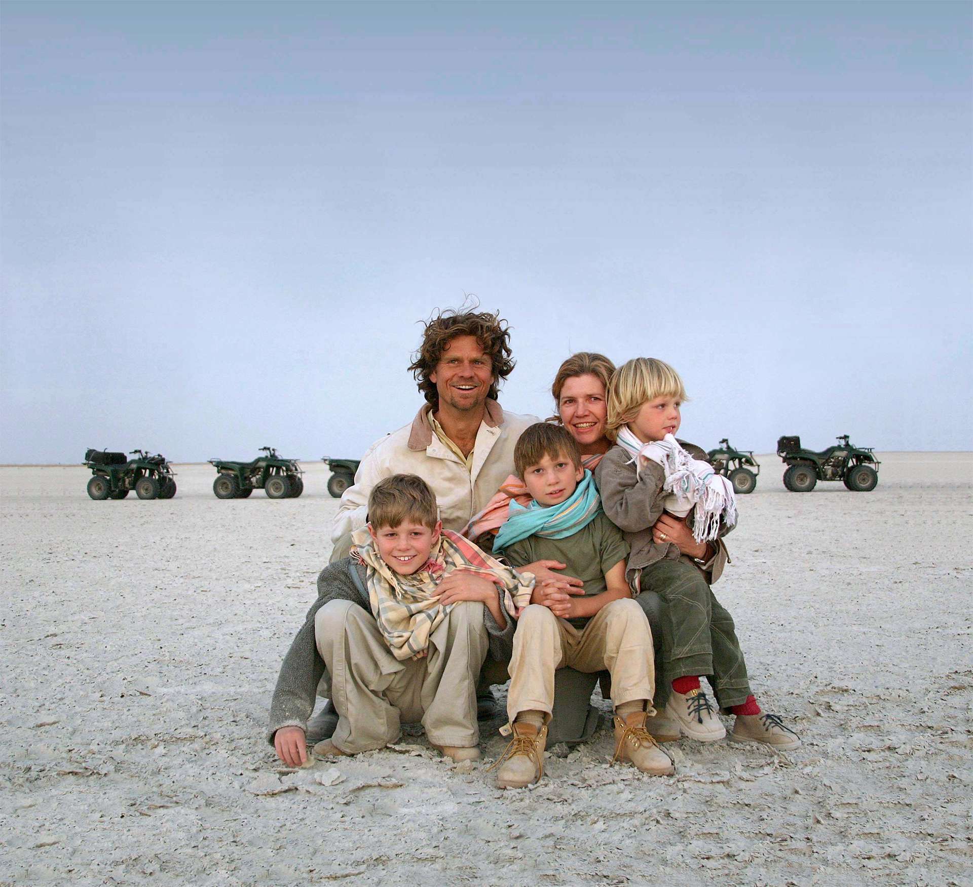 After a transfer by private helicopter to the eastern side of the Kalahari, this family set out on quad bikes to explore Botswana’s Makgadikgadi Pans.