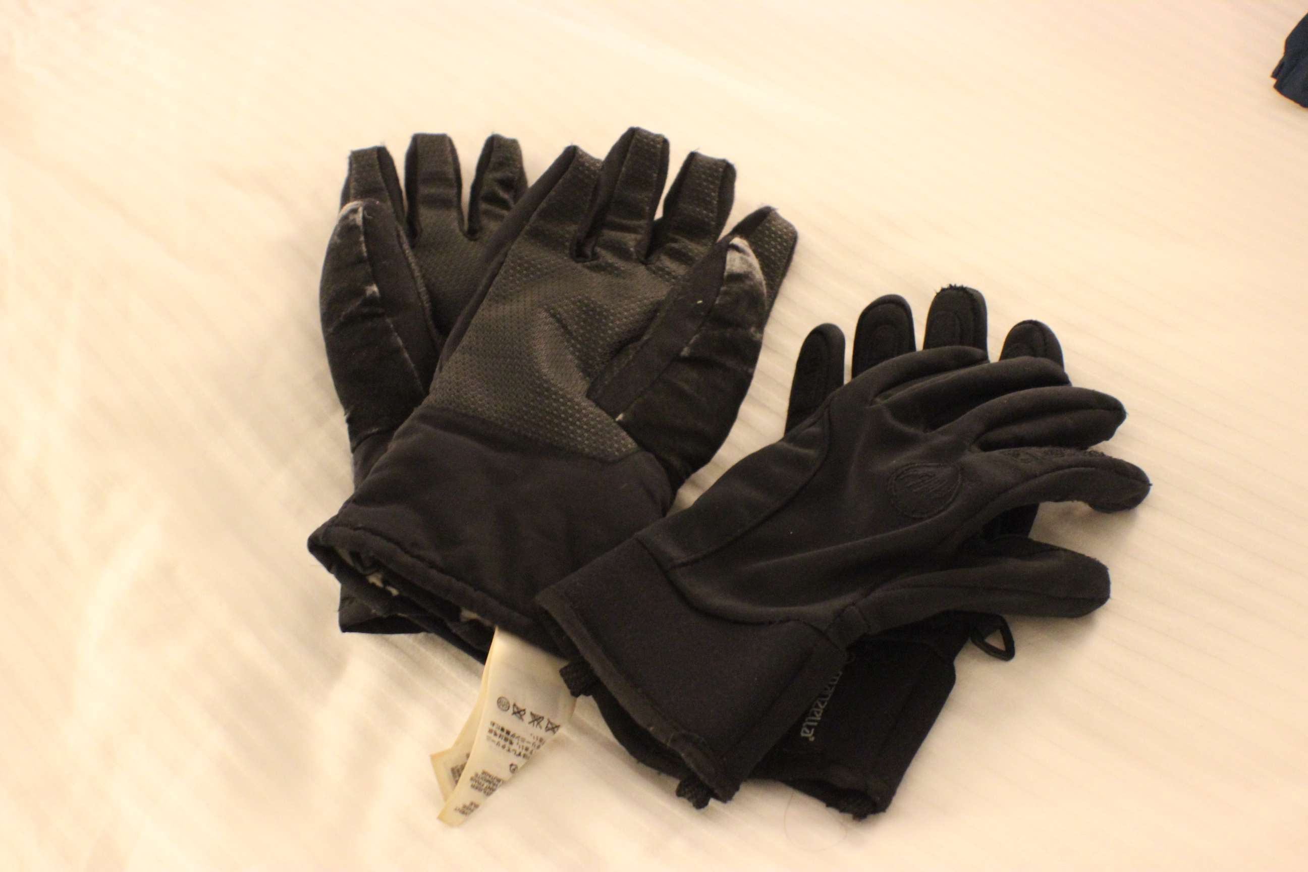 warm gloves 1