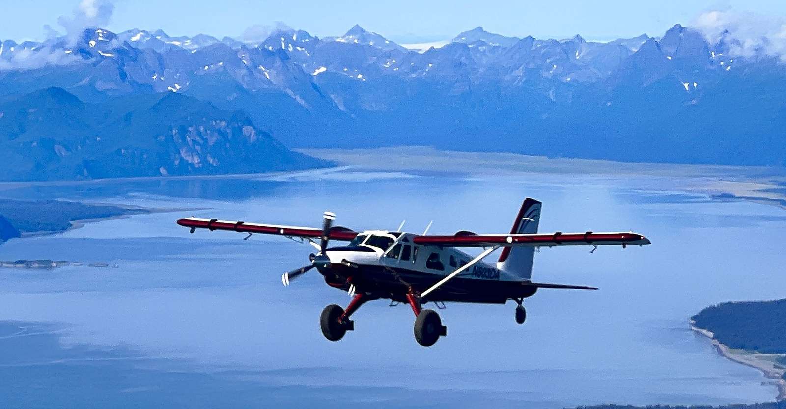 Bush plane chartered flight, Lake Clark National Park & Preserve, Alaska. 
